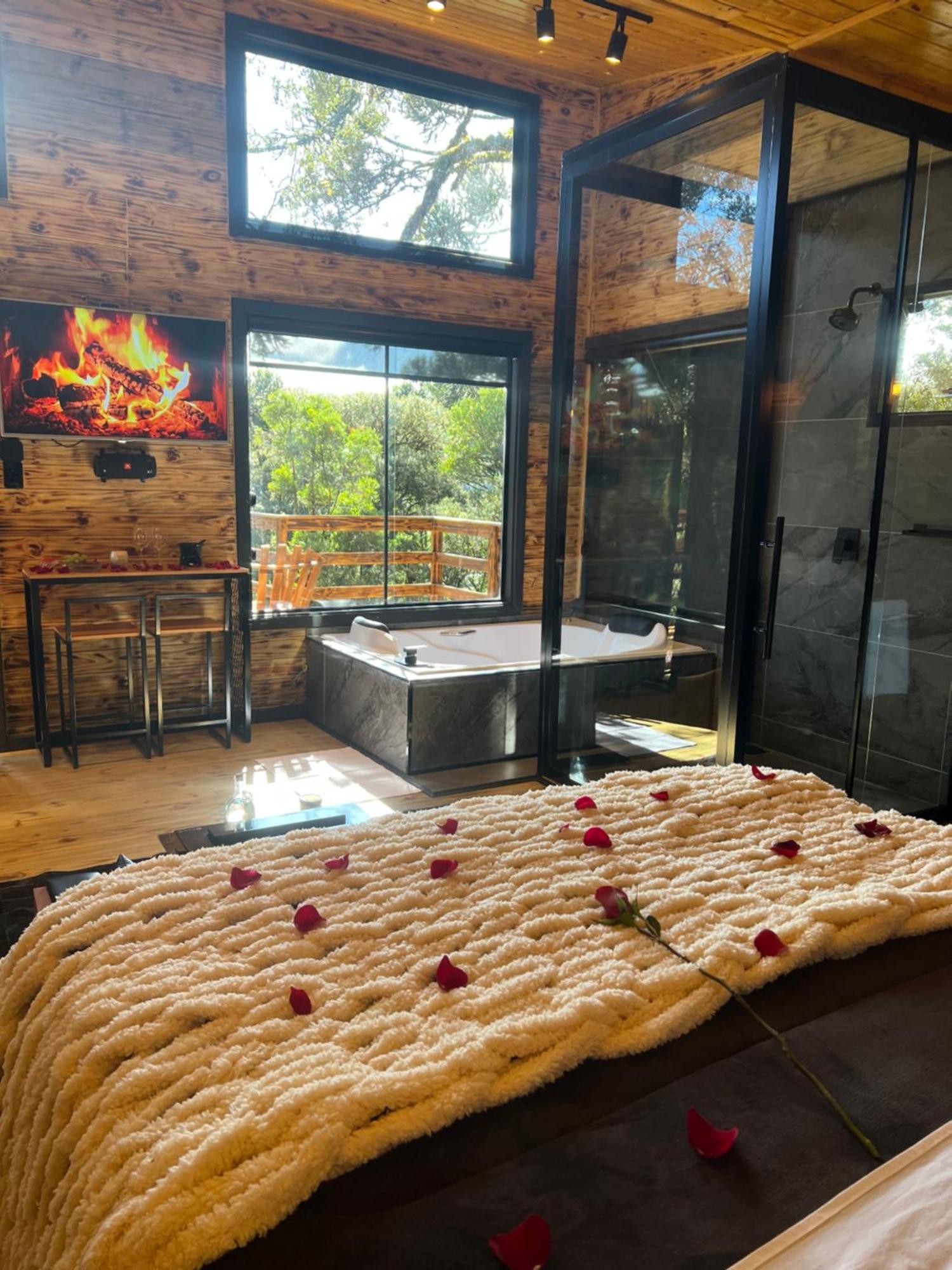 Flor Da Serra Lodge *